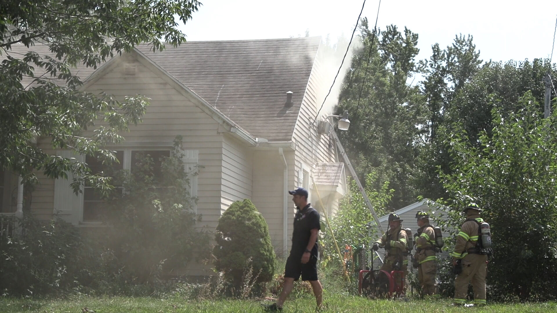 Crews extinguish second alarm house fire on Richie Avenue